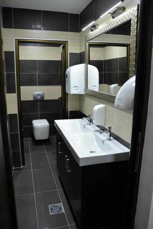 Hotel Golf Kruševac Dış mekan fotoğraf